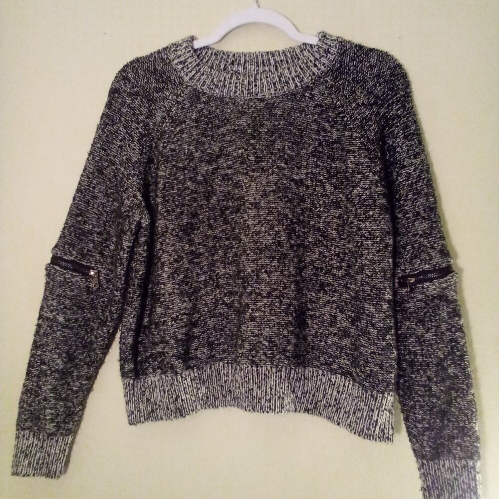 If It Were Me Sweater Women M Arm Zipper Long Sleeve Black White